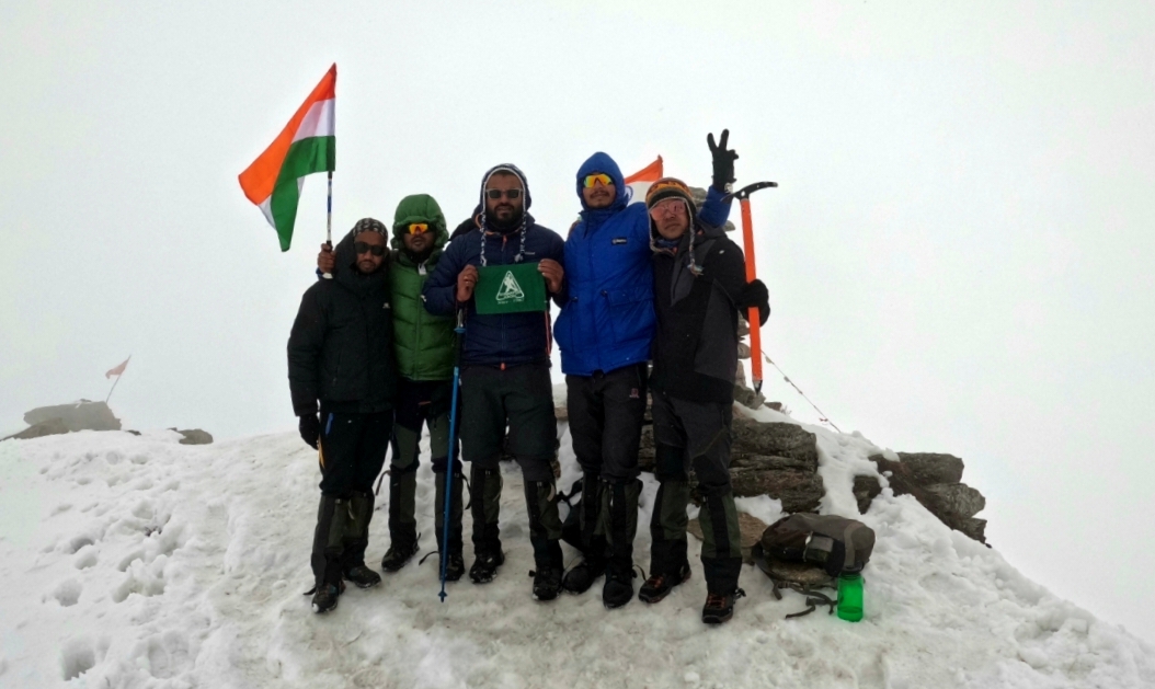 Kuari Pass & Pangerchula Trek :2023